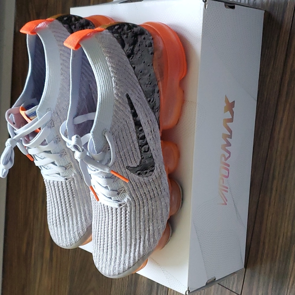 Nike Moon Vapormax Flyknit 3